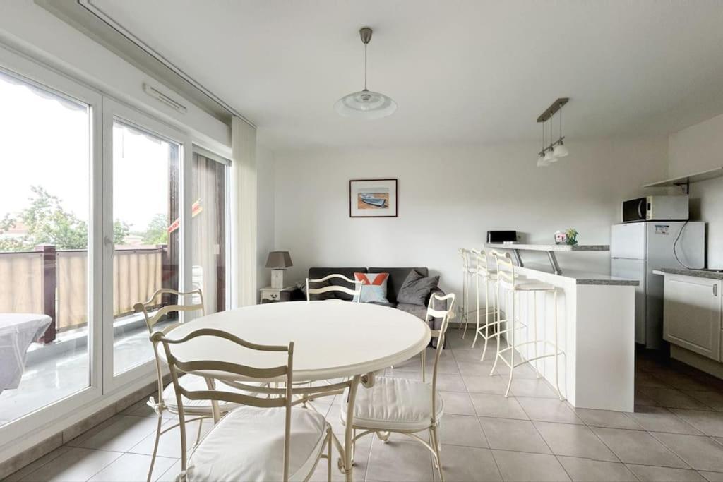 Appartamento T2 4 Couchages A 2 Pas Du Bassin Gujan-Mestras Esterno foto